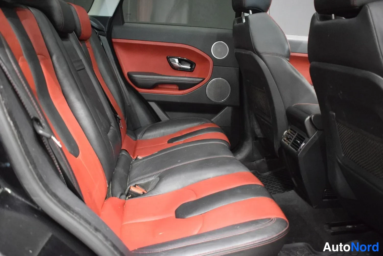Musta Land Rover Range Rover Evoque 2013, ulkokuva 10 – Raisio