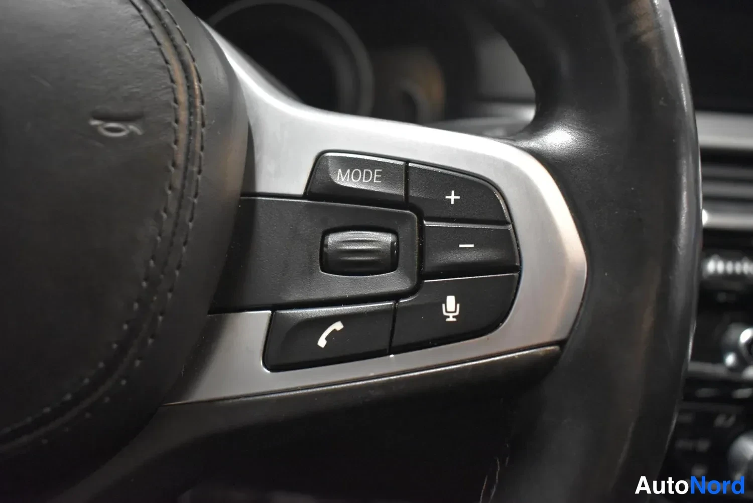 Valkoinen BMW 530e 2018, ulkokuva 17 – Raisio