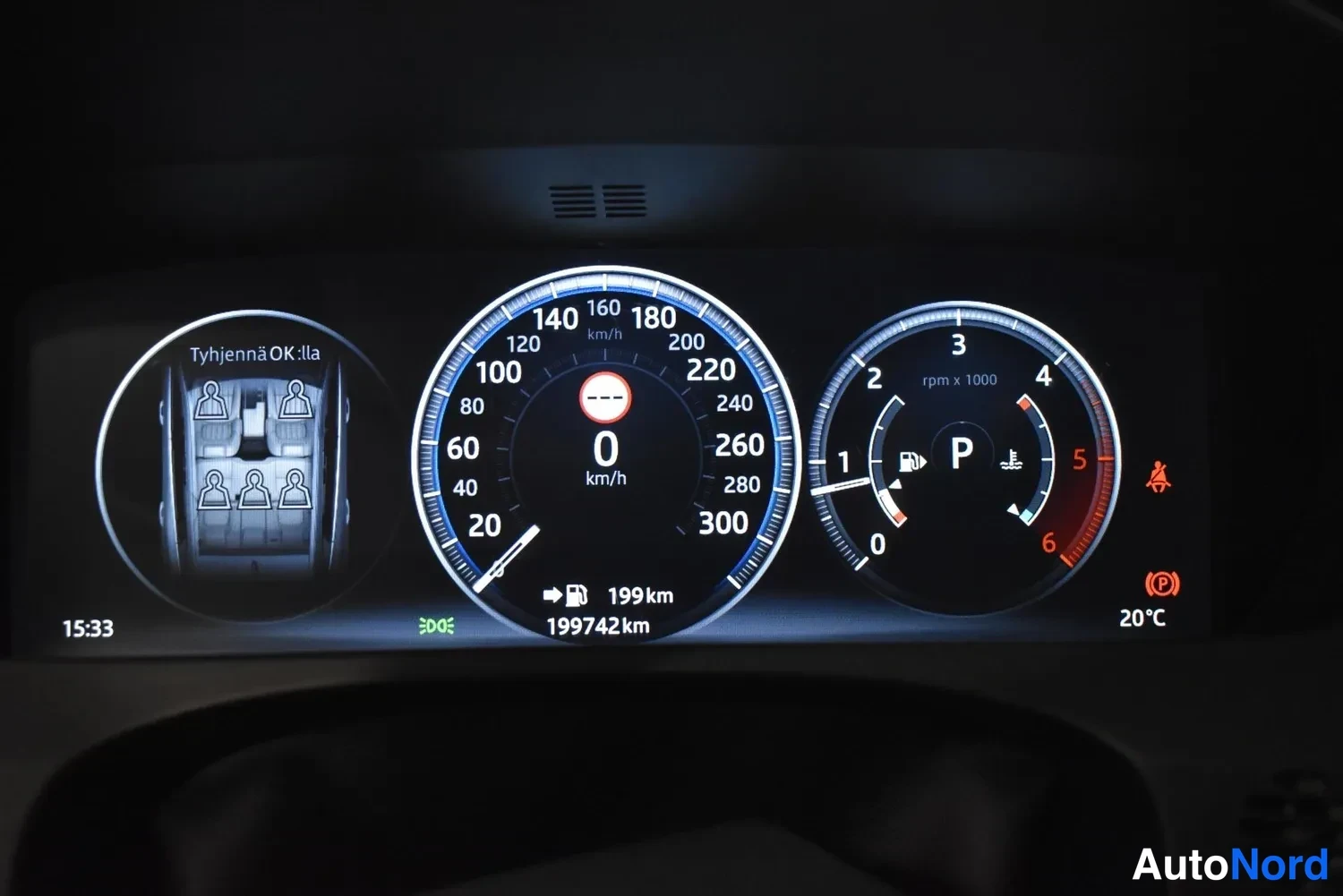 Sininen Jaguar F-Pace 2017, ulkokuva 19 – Raisio