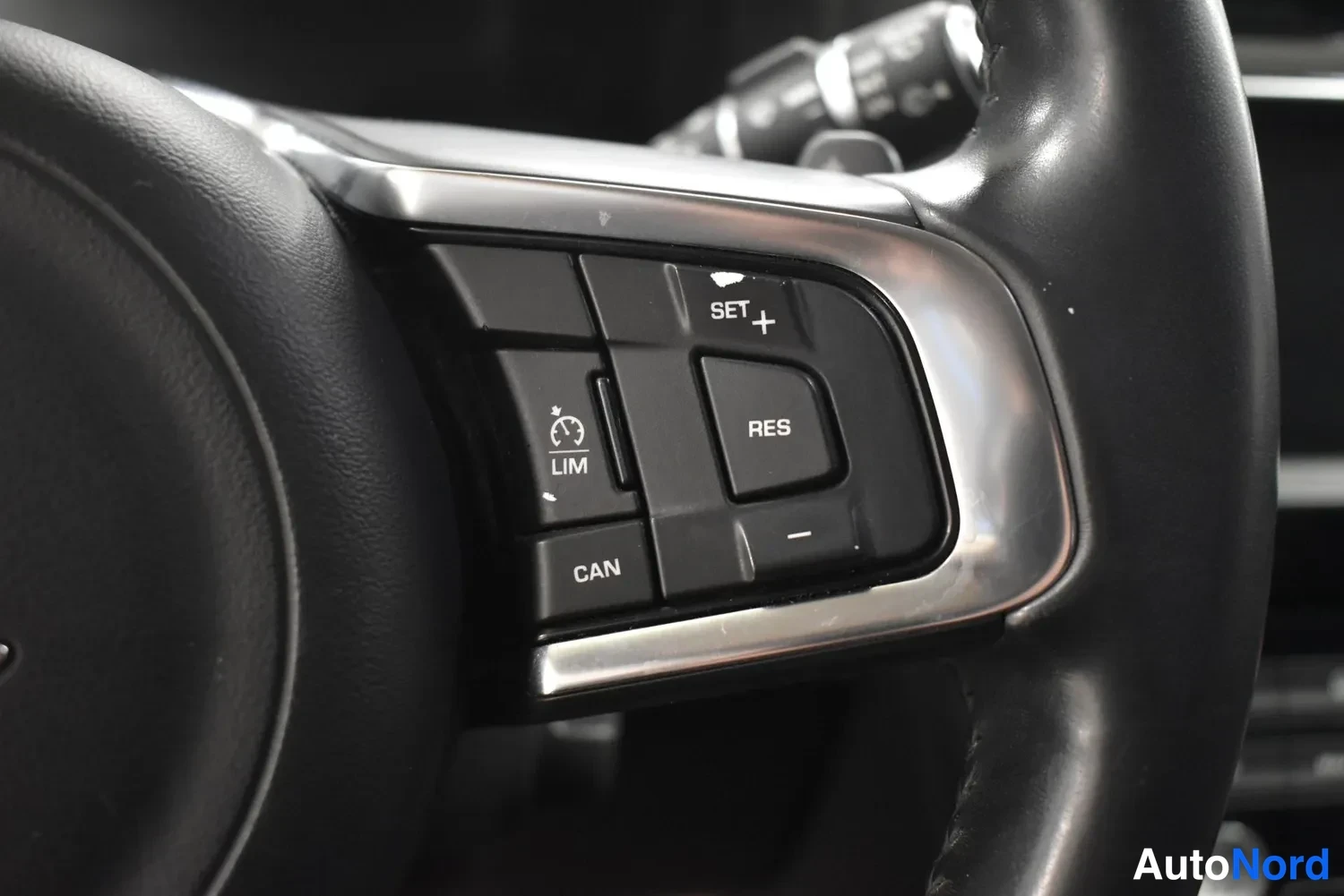 Sininen Jaguar F-Pace 2017, ulkokuva 20 – Raisio