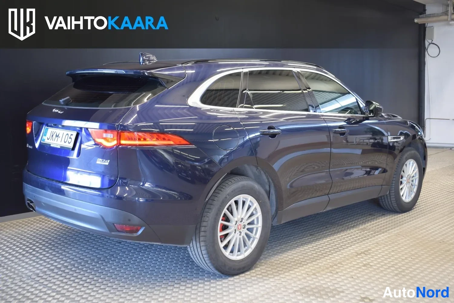 Sininen Jaguar F-Pace 2017, ulkokuva 4 – Raisio