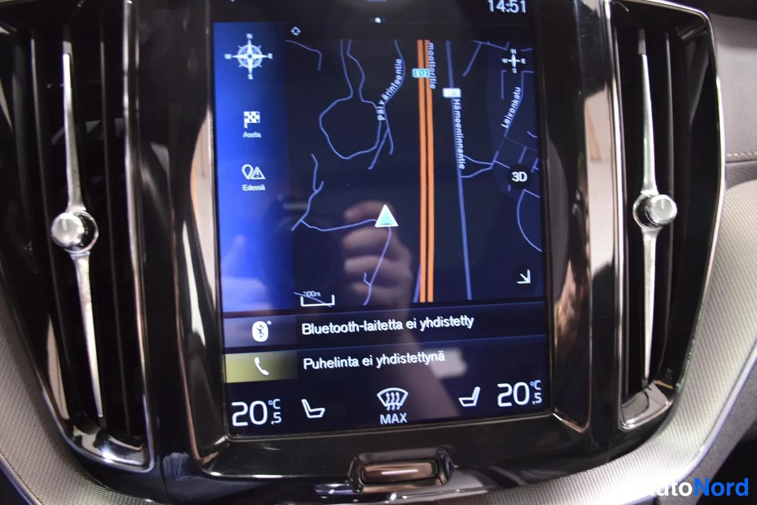 Valkoinen Volvo XC60 2019, ulkokuva 18 – Raisio