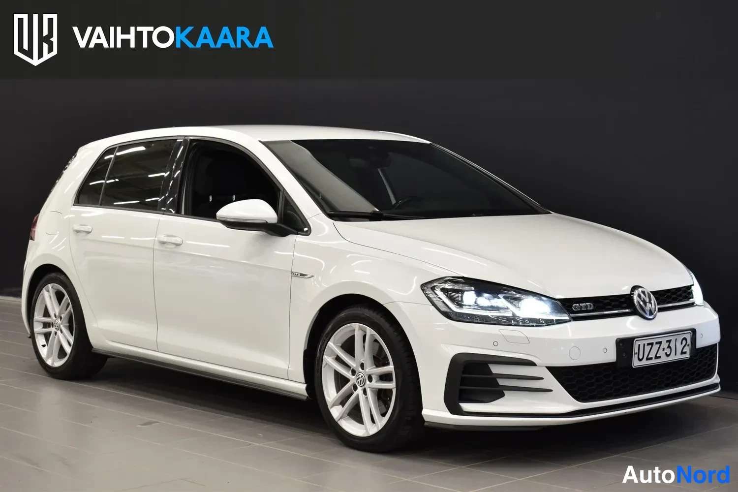 Valkoinen Volkswagen Golf 2017, ulkokuva 6 – Raisio