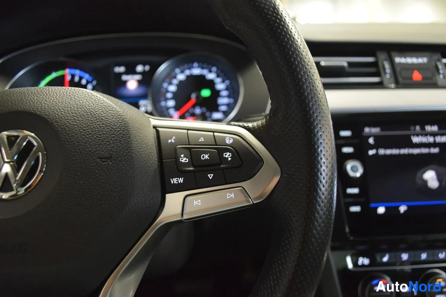 Valkoinen Volkswagen Passat 2020, ulkokuva 18 – Raisio