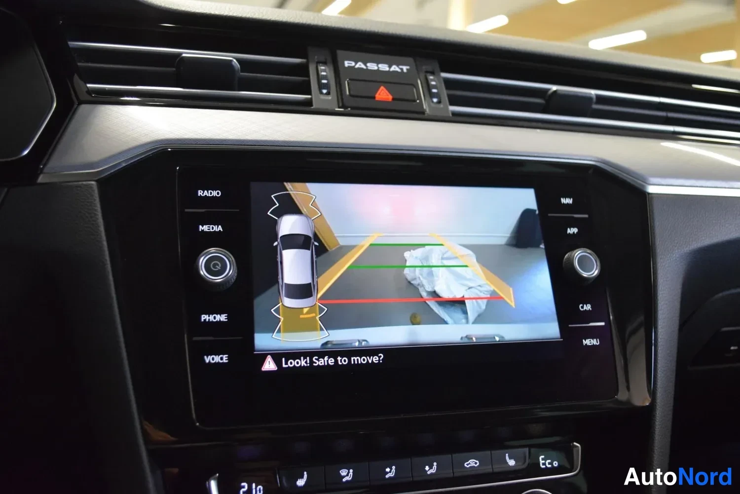 Valkoinen Volkswagen Passat 2020, ulkokuva 20 – Raisio