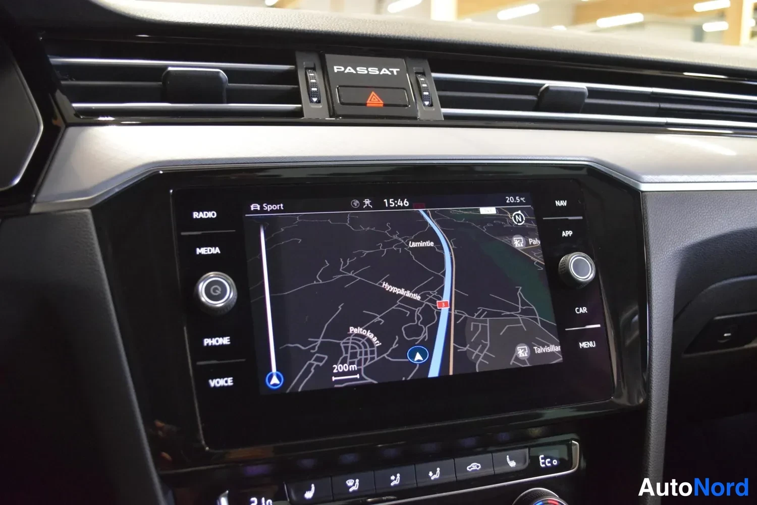 Valkoinen Volkswagen Passat 2020, ulkokuva 22 – Raisio