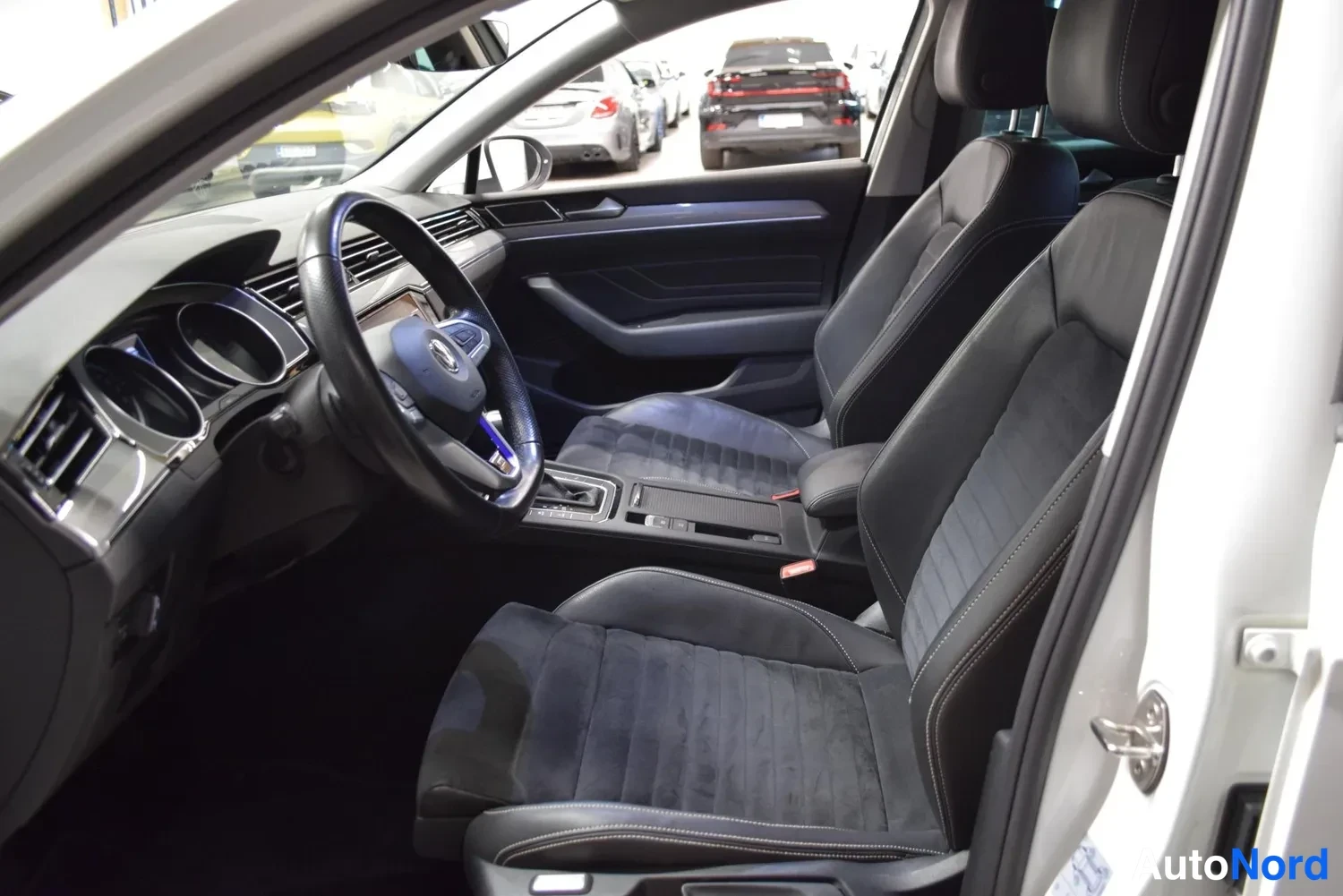 Valkoinen Volkswagen Passat 2020, ulkokuva 7 – Raisio