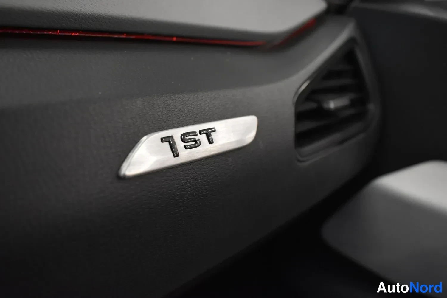 Turkoosi Volkswagen ID.3 2020, ulkokuva 21 – Raisio