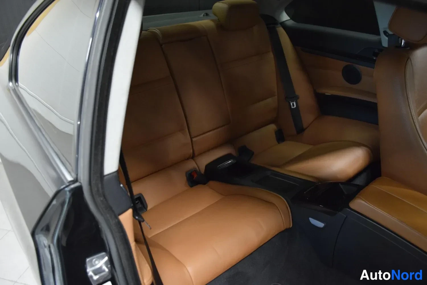 Musta BMW 320d 2012, ulkokuva 13 – Raisio