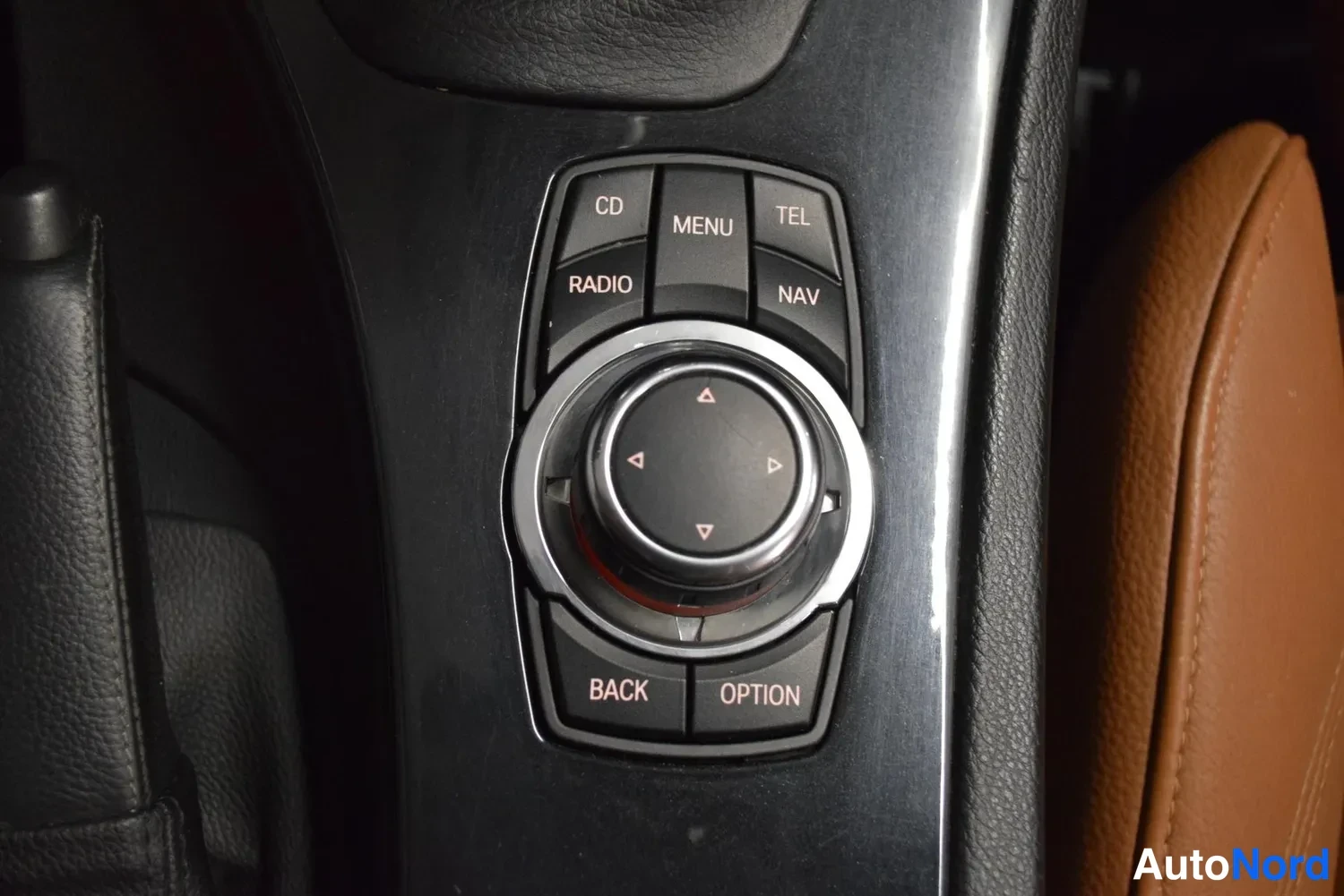 Musta BMW 320d 2012, ulkokuva 25 – Raisio