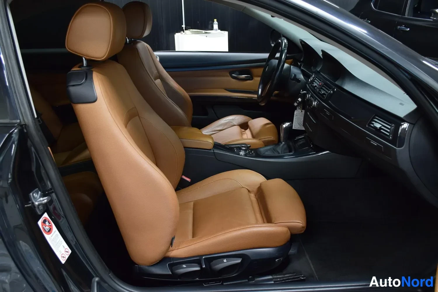 Musta BMW 320d 2012, ulkokuva 10 – Raisio