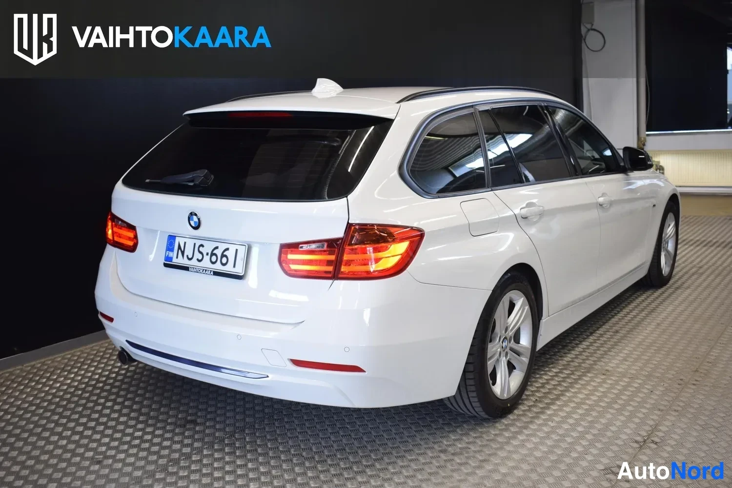 Valkoinen BMW 316d 2014, ulkokuva 4 – Raisio