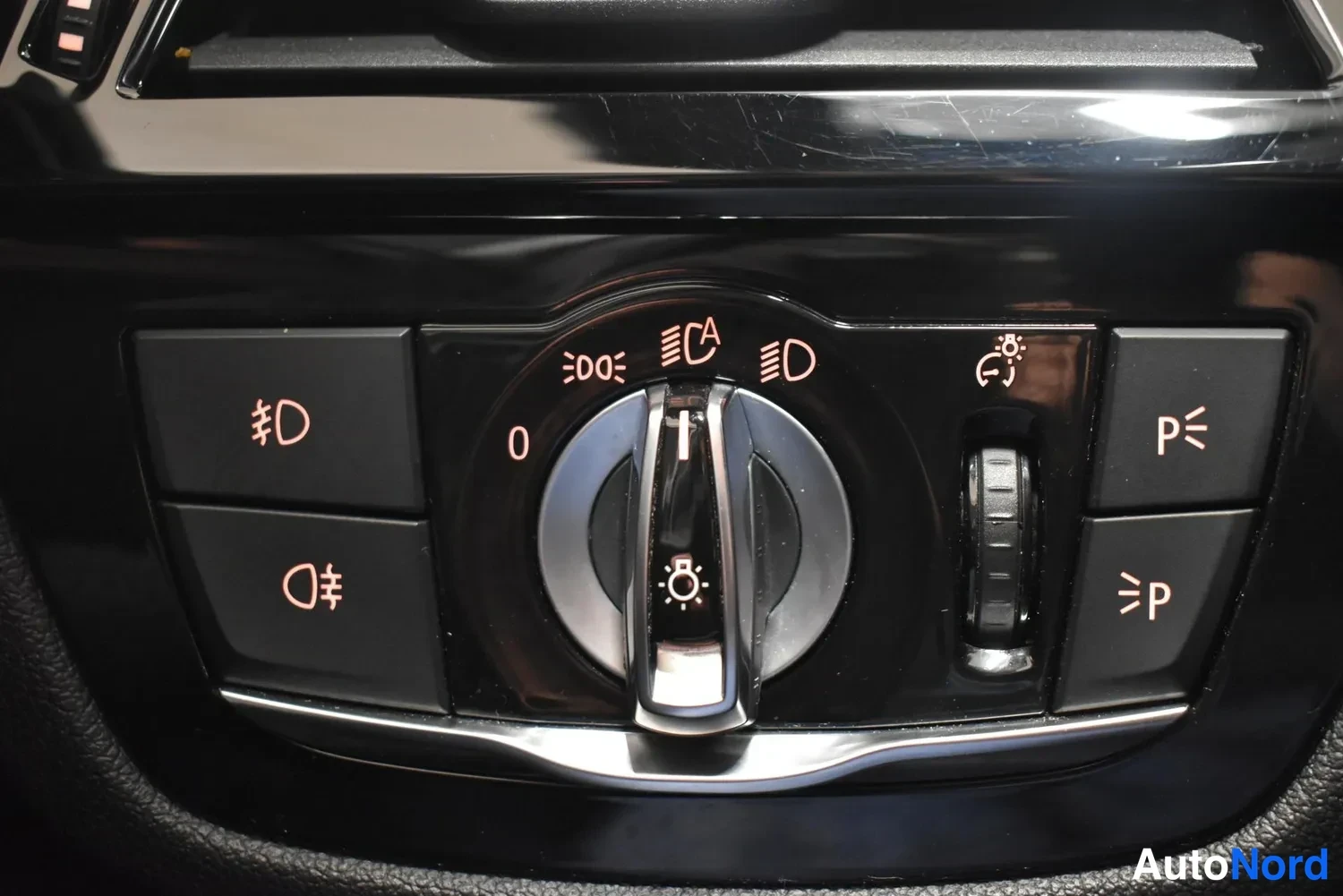 Valkoinen BMW 530d 2018, ulkokuva 17 – Raisio
