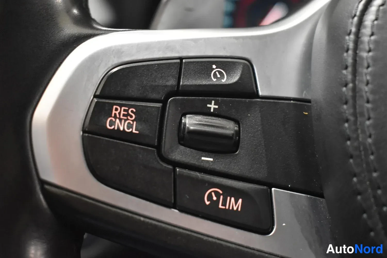 Valkoinen BMW 530d 2018, ulkokuva 18 – Raisio