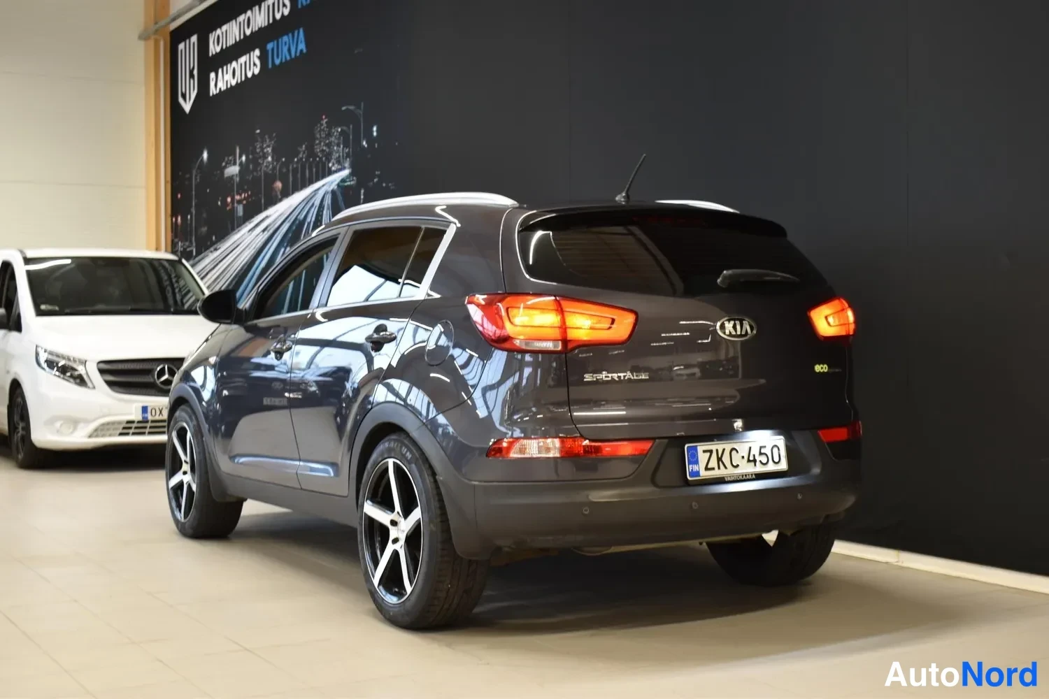 Harmaa Kia Sportage 2015, ulkokuva 3 – Raisio