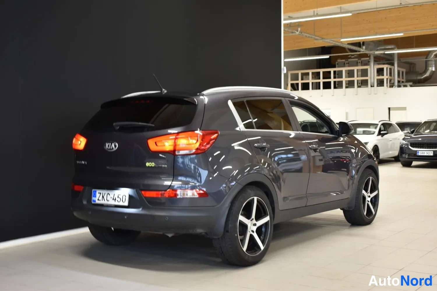 Harmaa Kia Sportage 2015, ulkokuva 5 – Raisio