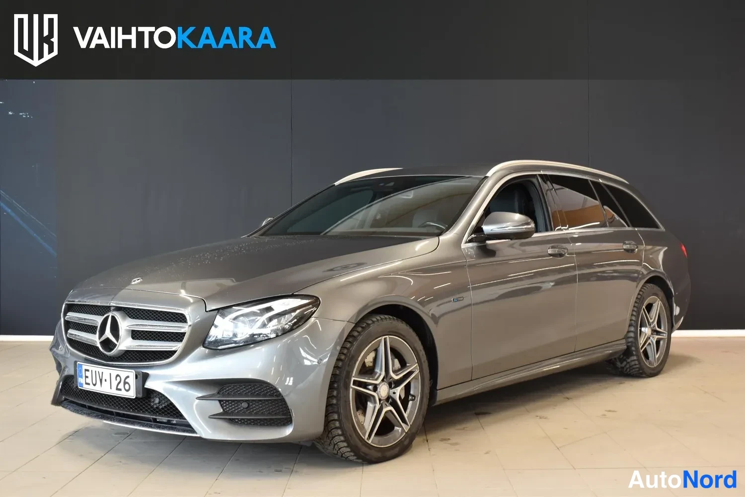 Mercedes-Benz E 300 de Business AMG EQ Power 2020