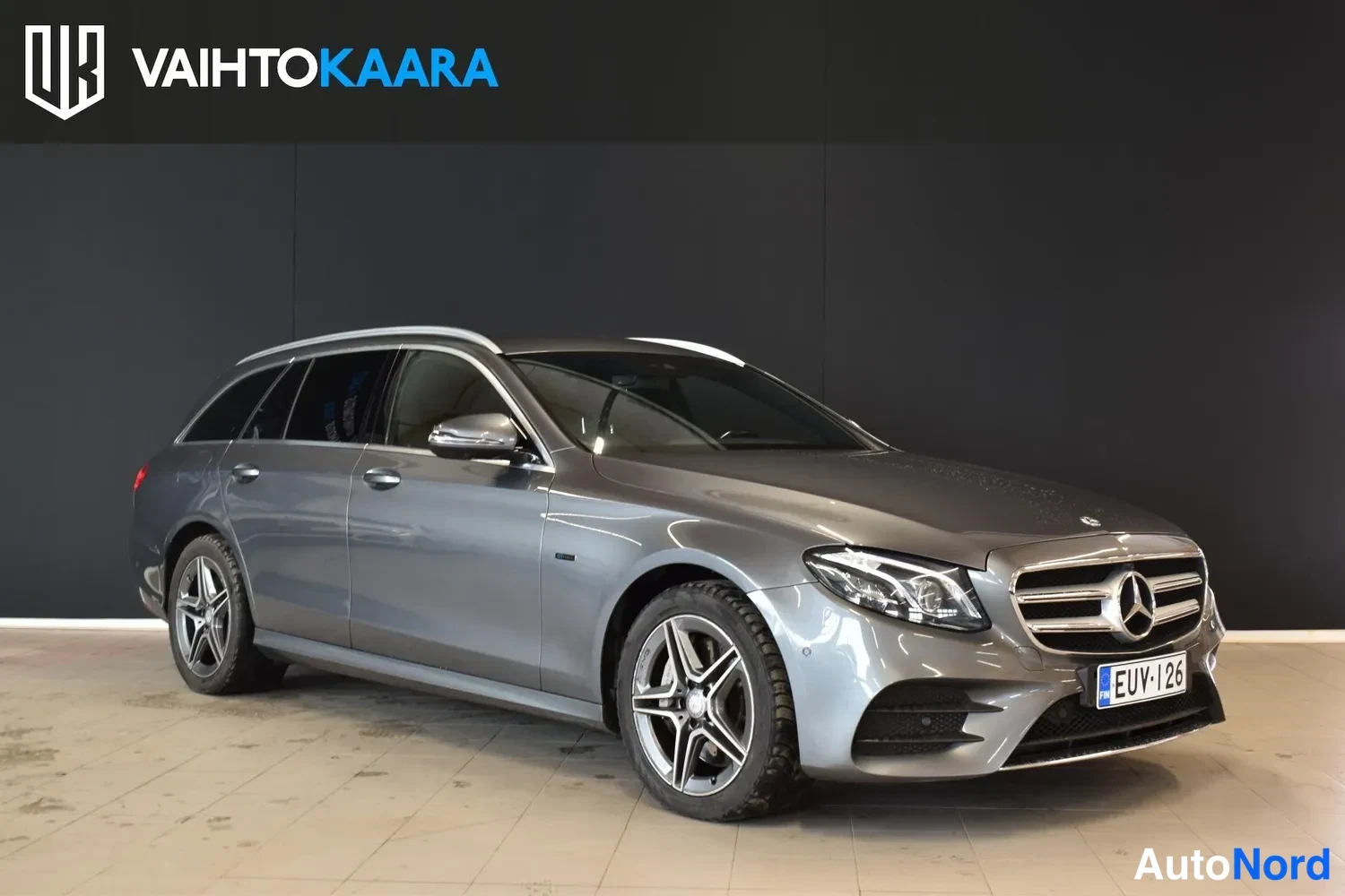 Harmaa Mercedes-Benz E 300 de 2020, ulkokuva 6 – Raisio