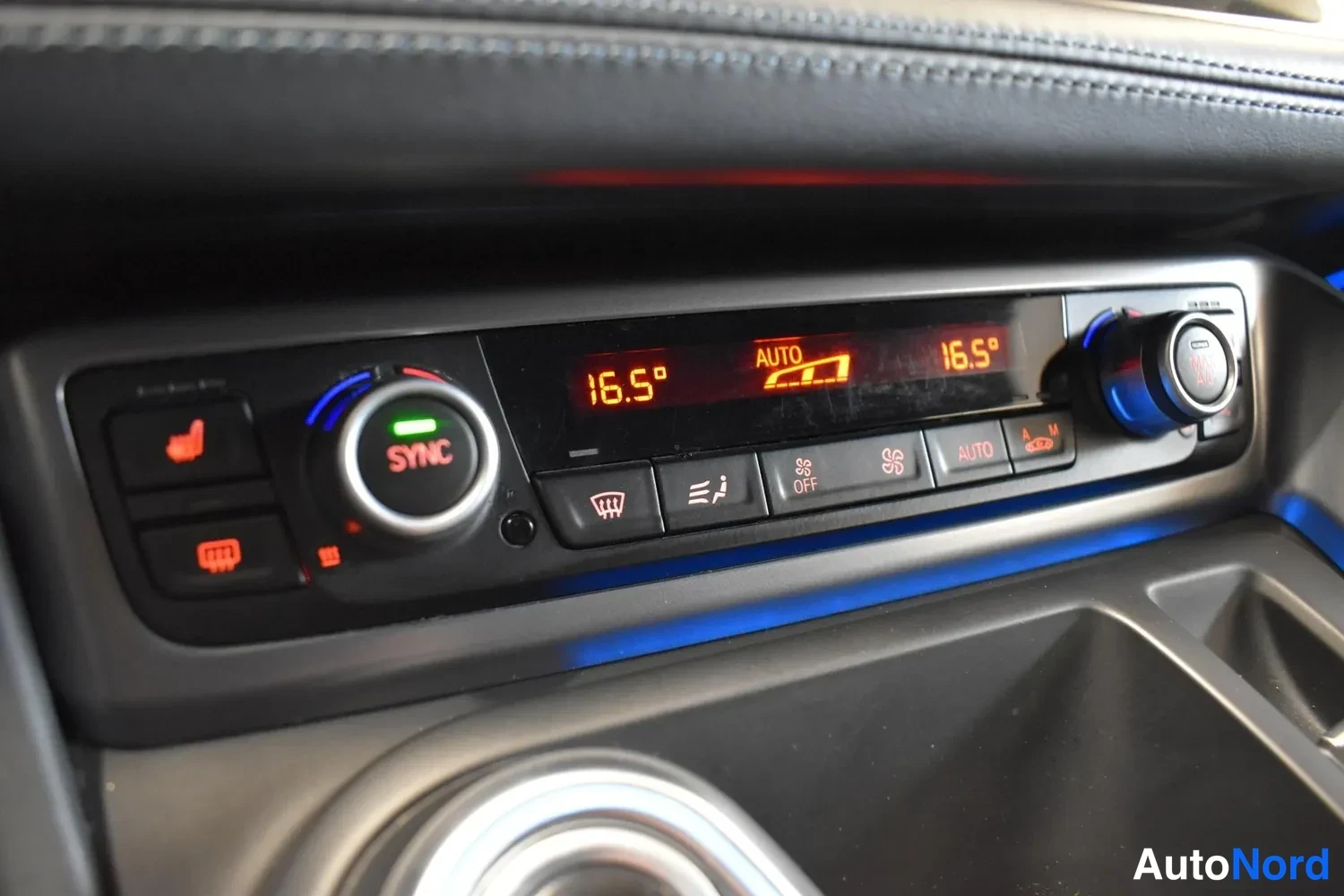 Harmaa BMW i8 Pure 2014, ulkokuva 27 – Raisio
