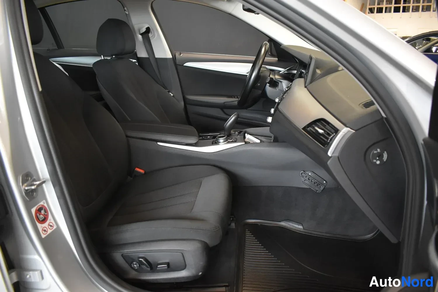 Hopea BMW 520d 2017, ulkokuva 10 – Raisio