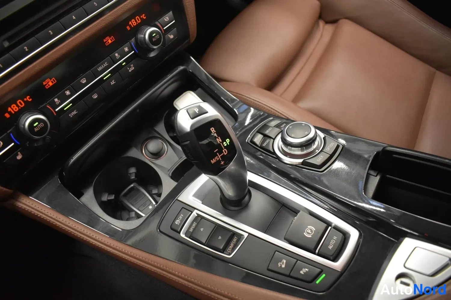 Valkoinen BMW 530d xDrive 2014, ulkokuva 20 – Raisio