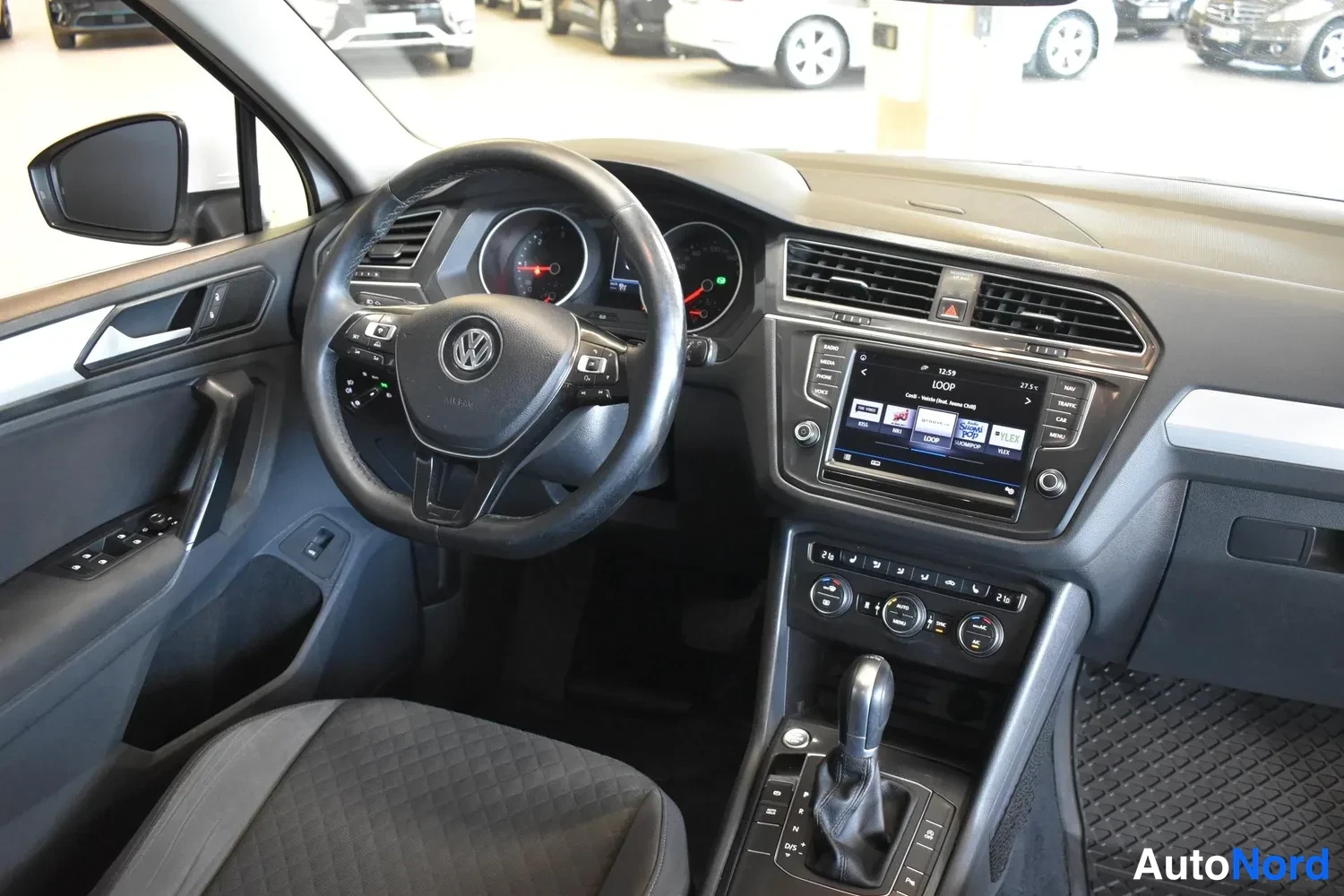 Valkoinen Volkswagen Tiguan 2017, ulkokuva 9 – Raisio