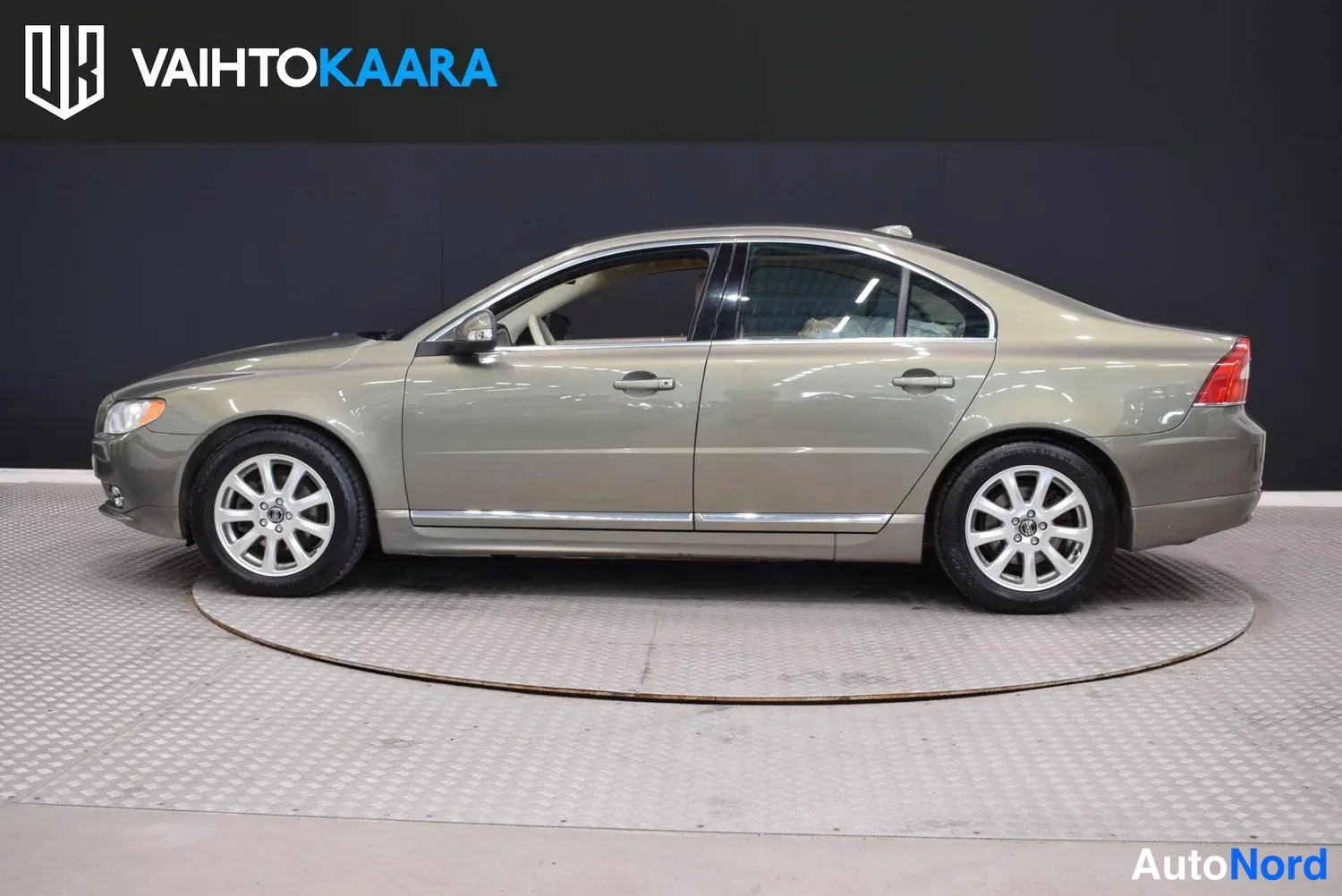 Vihreä Volvo S80 2011, ulkokuva 2 – Raisio