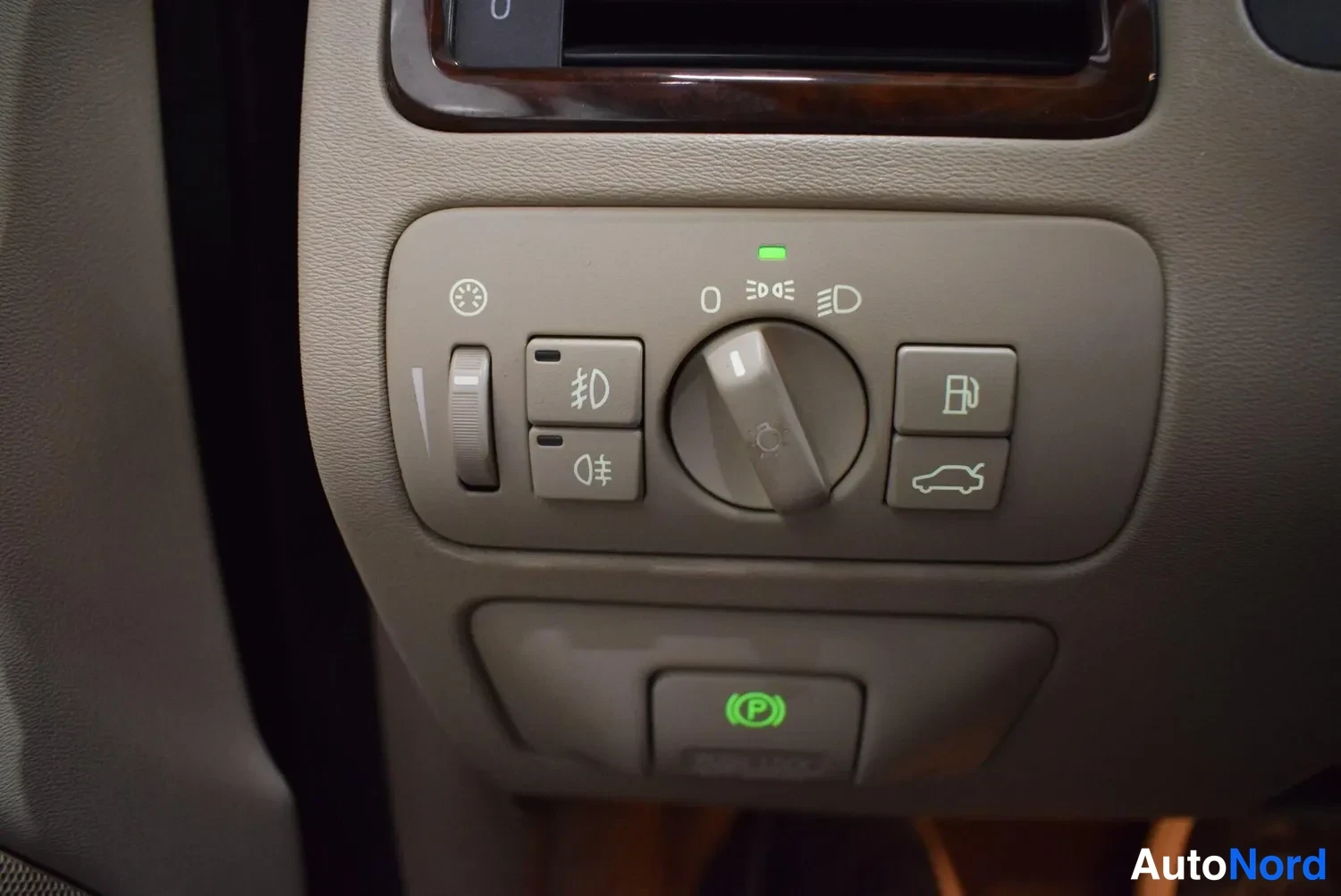 Vihreä Volvo S80 2011, ulkokuva 17 – Raisio