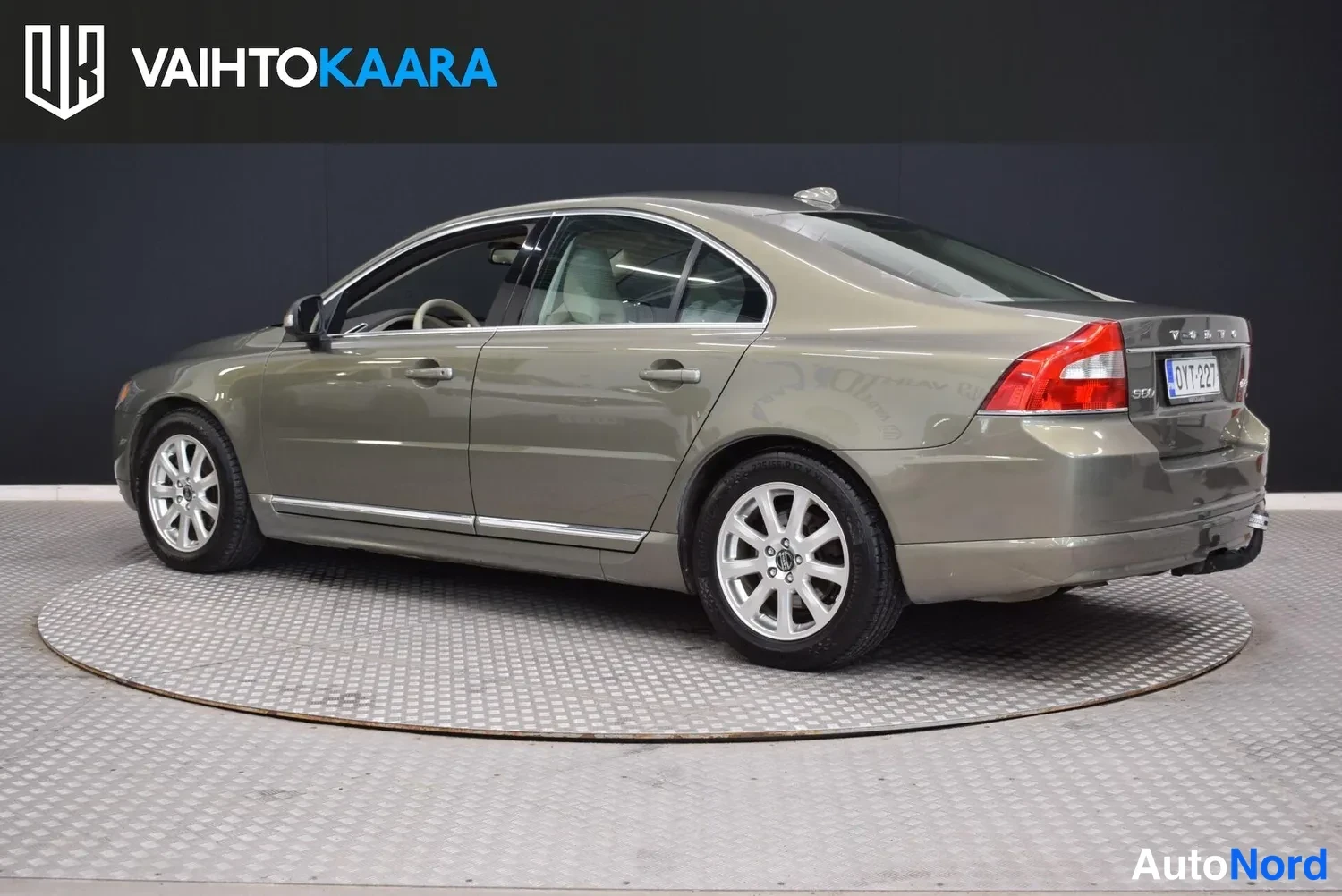 Vihreä Volvo S80 2011, ulkokuva 3 – Raisio