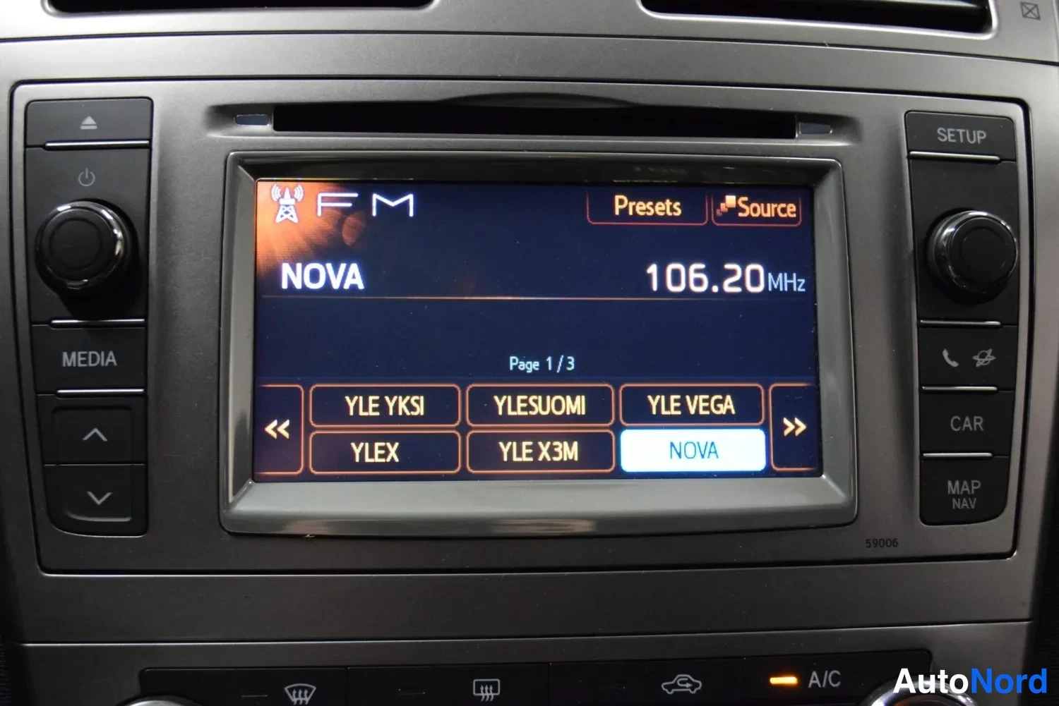 Harmaa Toyota Avensis 2012, ulkokuva 19 – Raisio
