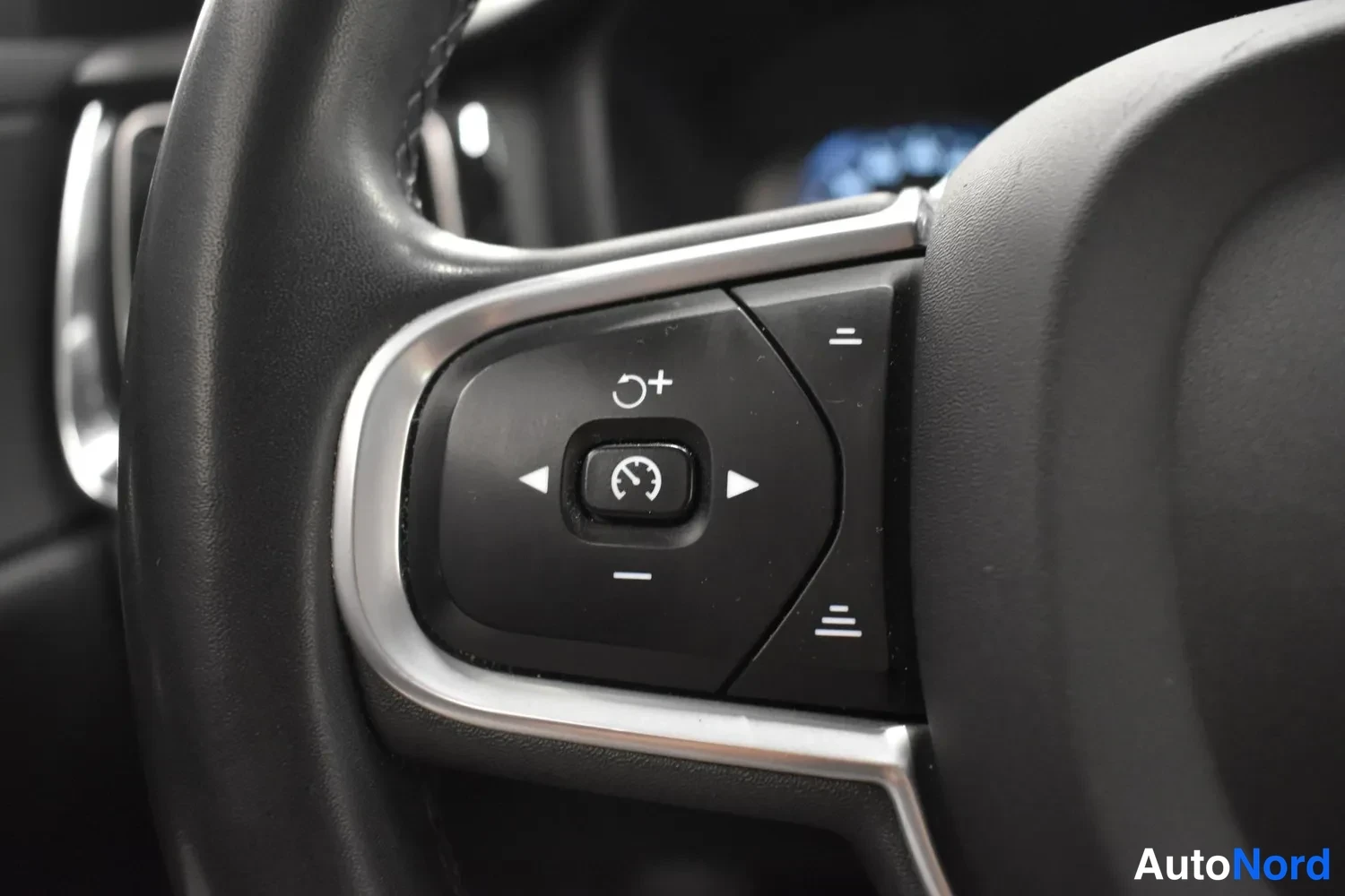 Hopea Volvo V60 2021, ulkokuva 18 – Raisio