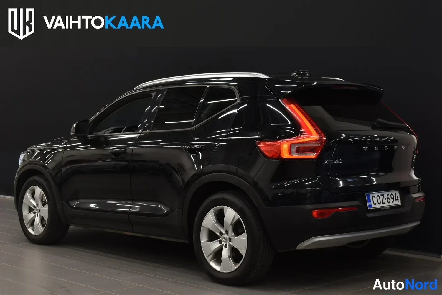 Musta Volvo XC40 2020, ulkokuva 3 – Raisio