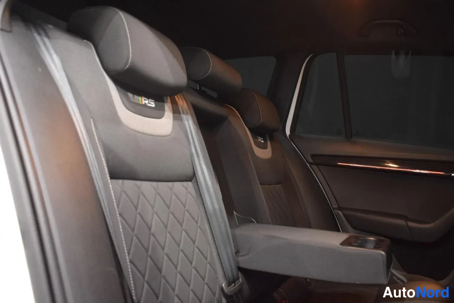 Valkoinen Skoda Octavia 2018, ulkokuva 17 – Raisio