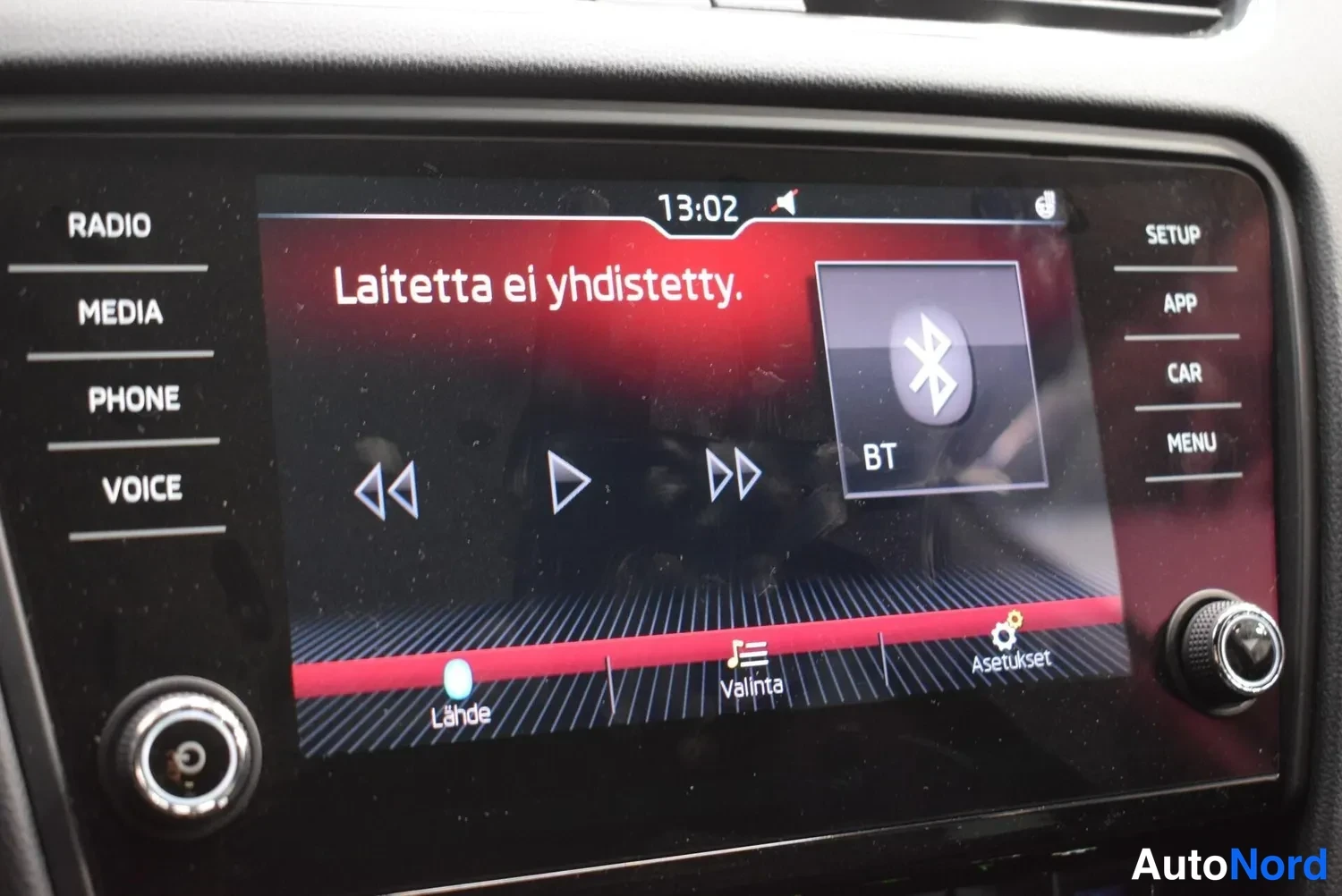 Valkoinen Skoda Octavia 2018, ulkokuva 23 – Raisio