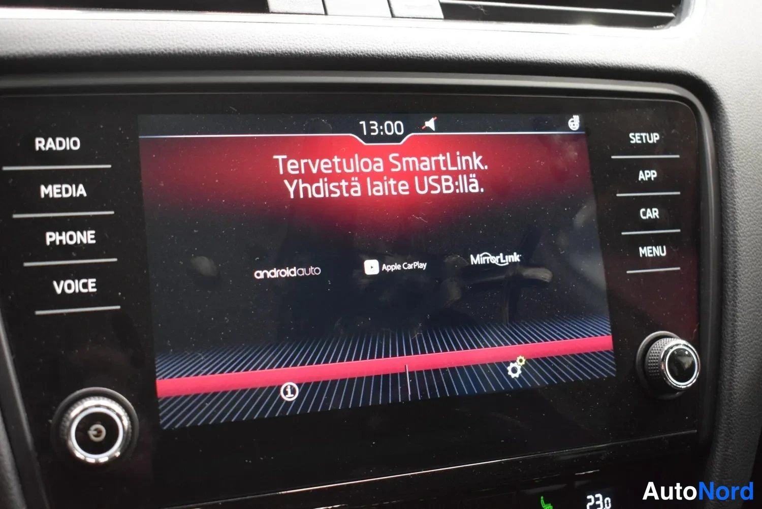 Valkoinen Skoda Octavia 2018, ulkokuva 24 – Raisio