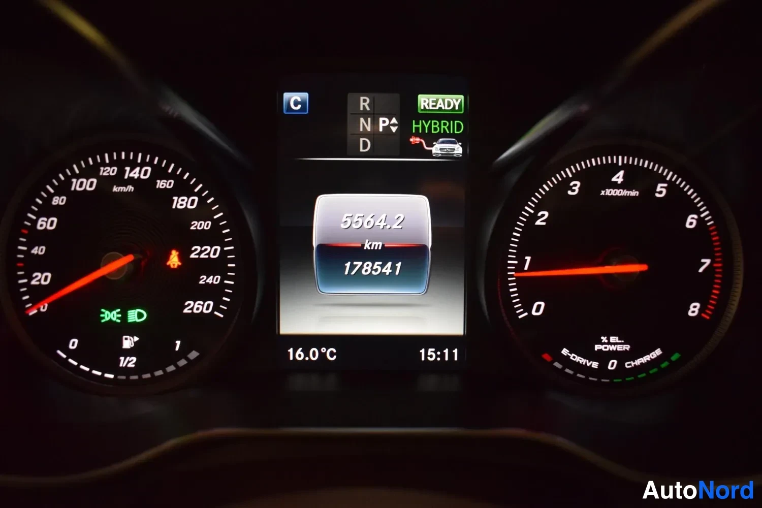Ruskea Mercedes-Benz GLC 350 e 4MATIC 2017, ulkokuva 13 – Raisio