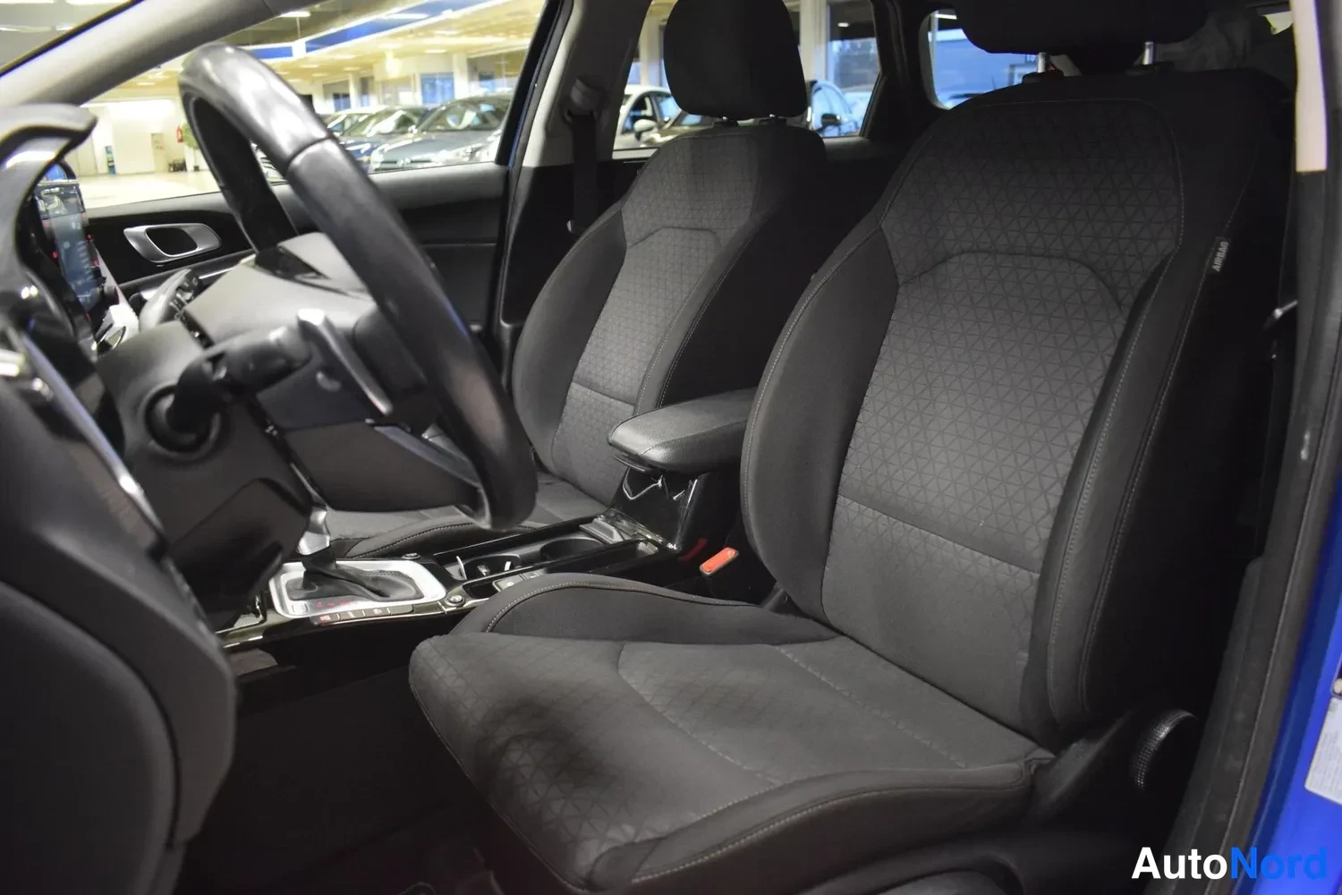 Sininen Kia Ceed 2021, ulkokuva 8 – Raisio