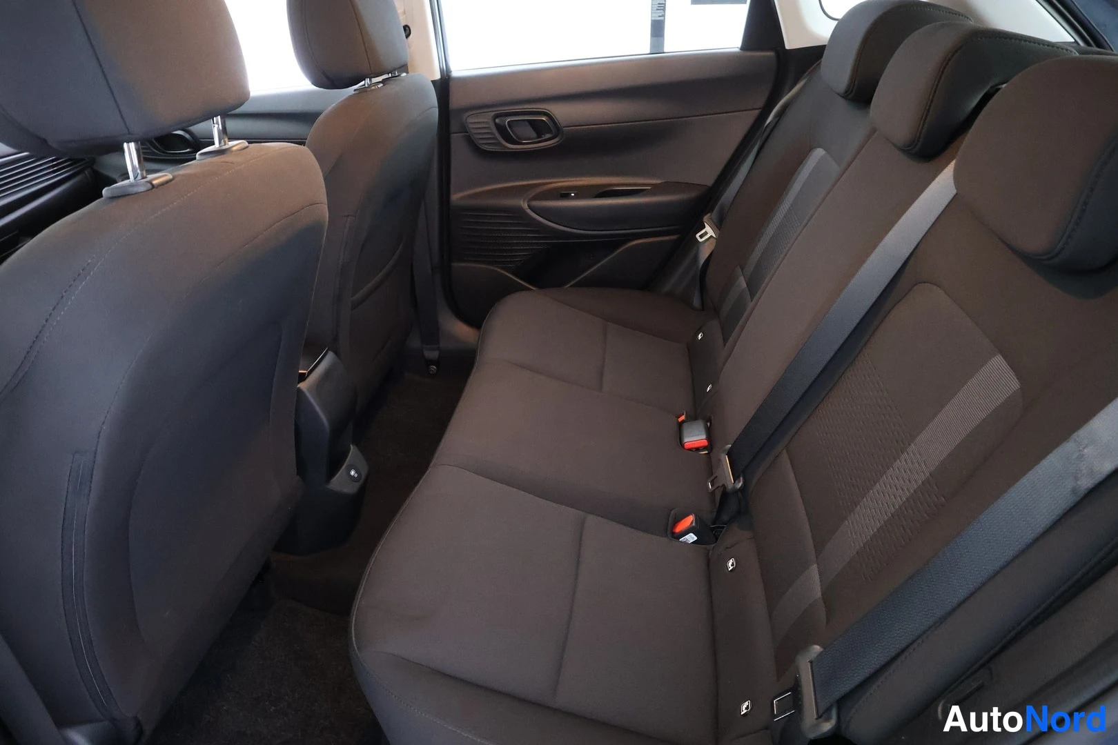 Harmaa Hyundai i20 2024, kuva 19