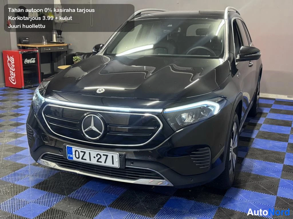 Mercedes-Benz EQB 300 4MATIC 2022