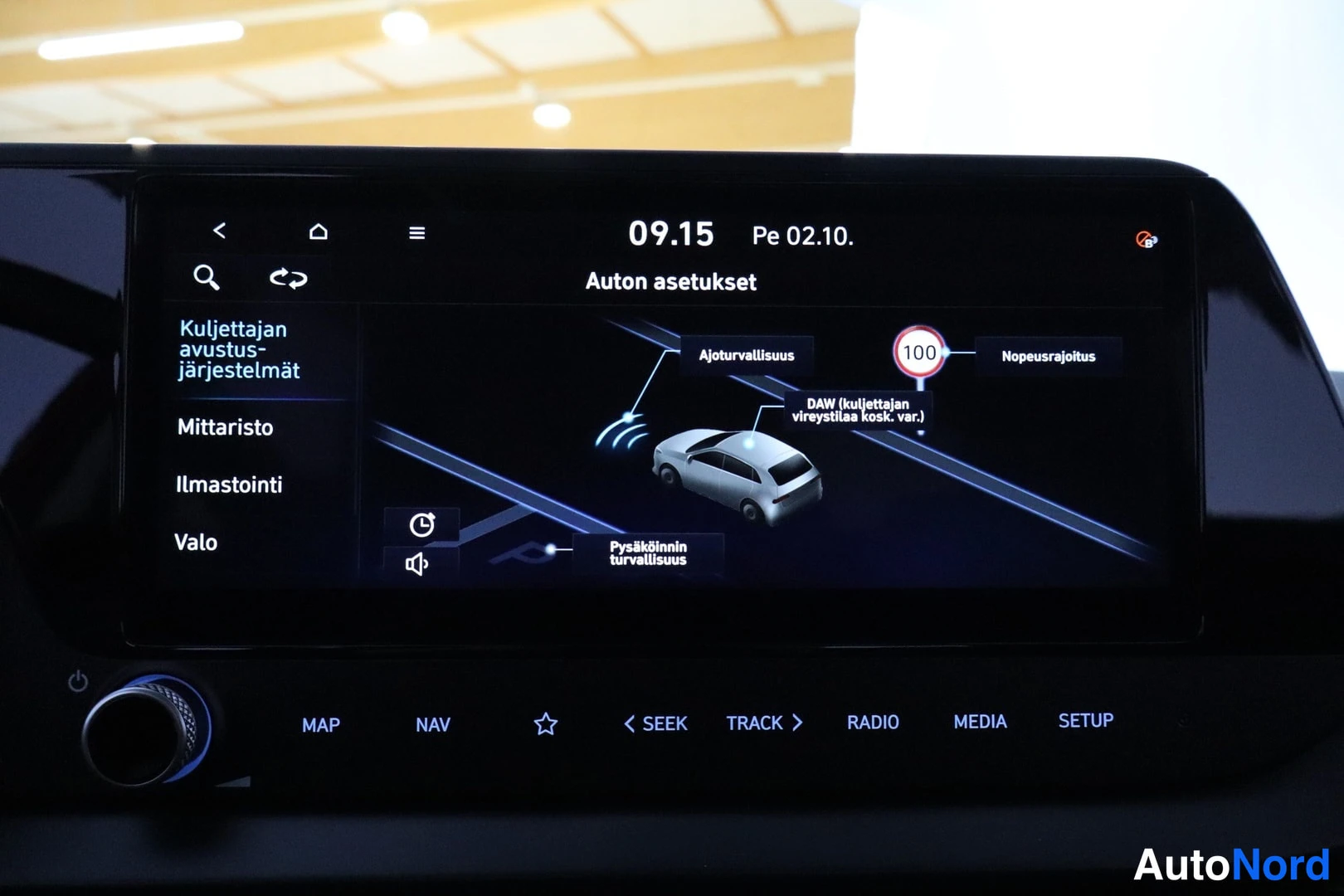 Punainen Hyundai i20 2025, kuva 27