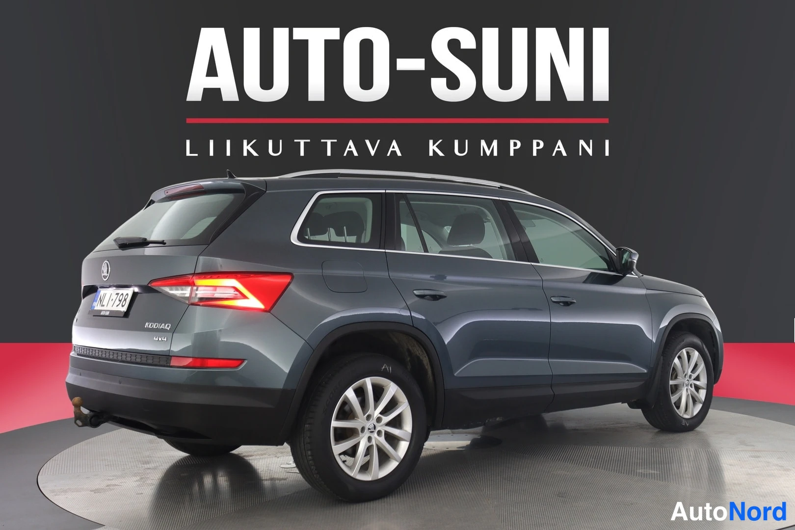 Harmaa Skoda Kodiaq 2019, takaviisto, kuva 4