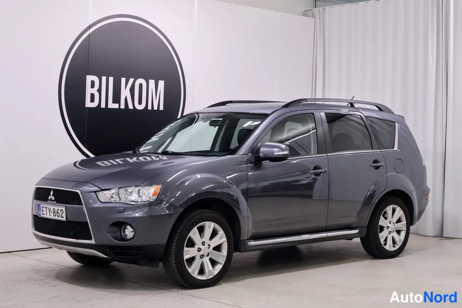 Mitsubishi Outlander 2,2 HDi Instyle 2012