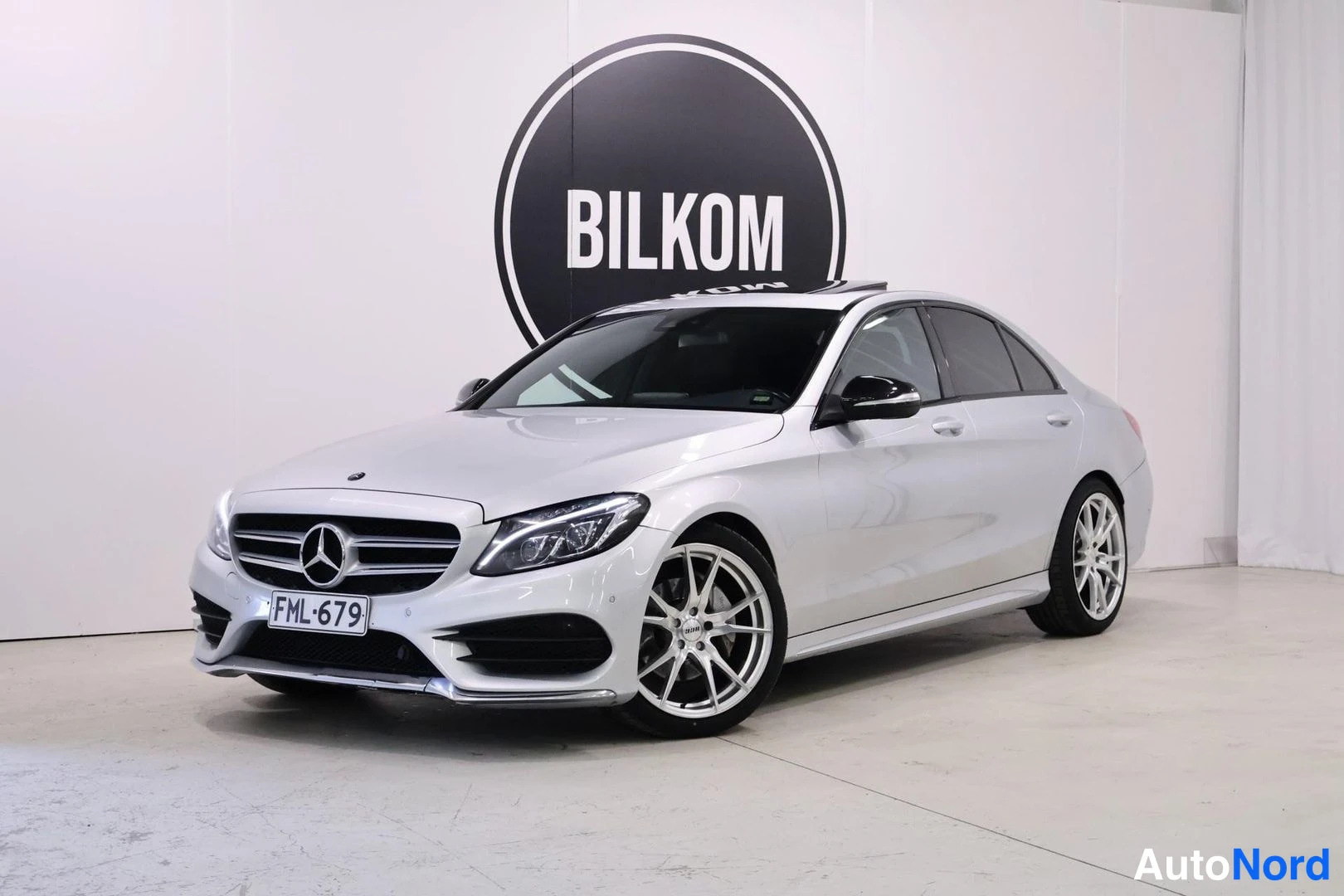 Mercedes-Benz C, 2015