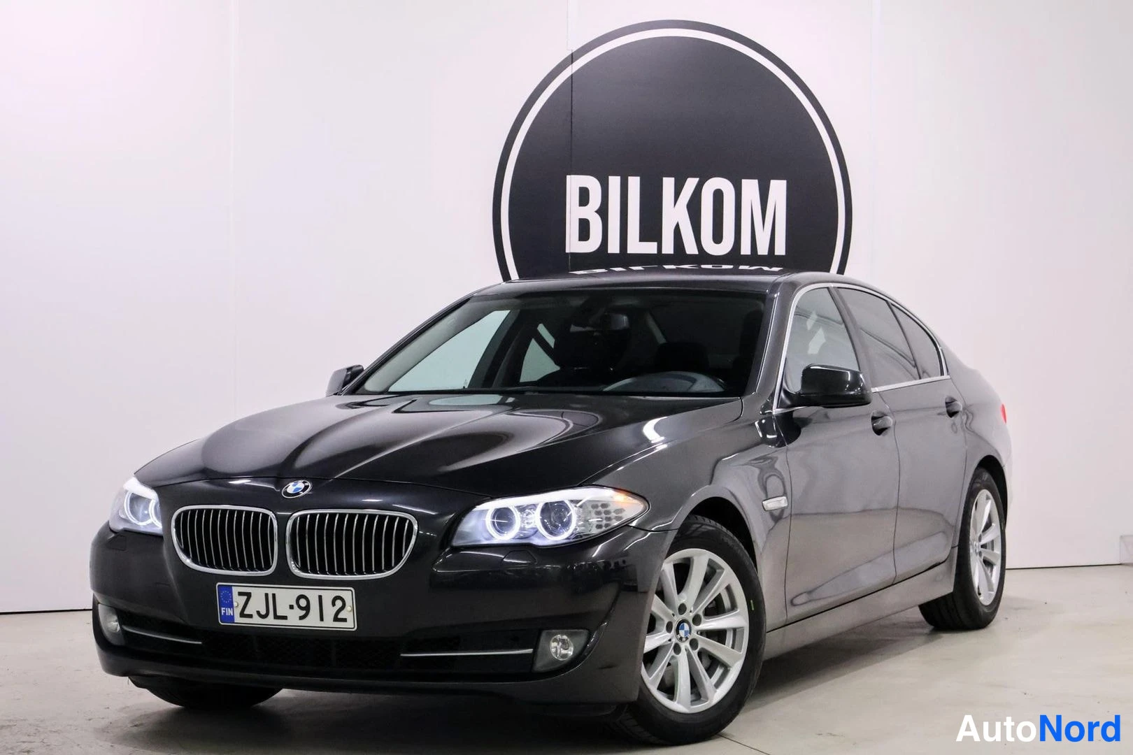 BMW 525d xDrive Business 2012