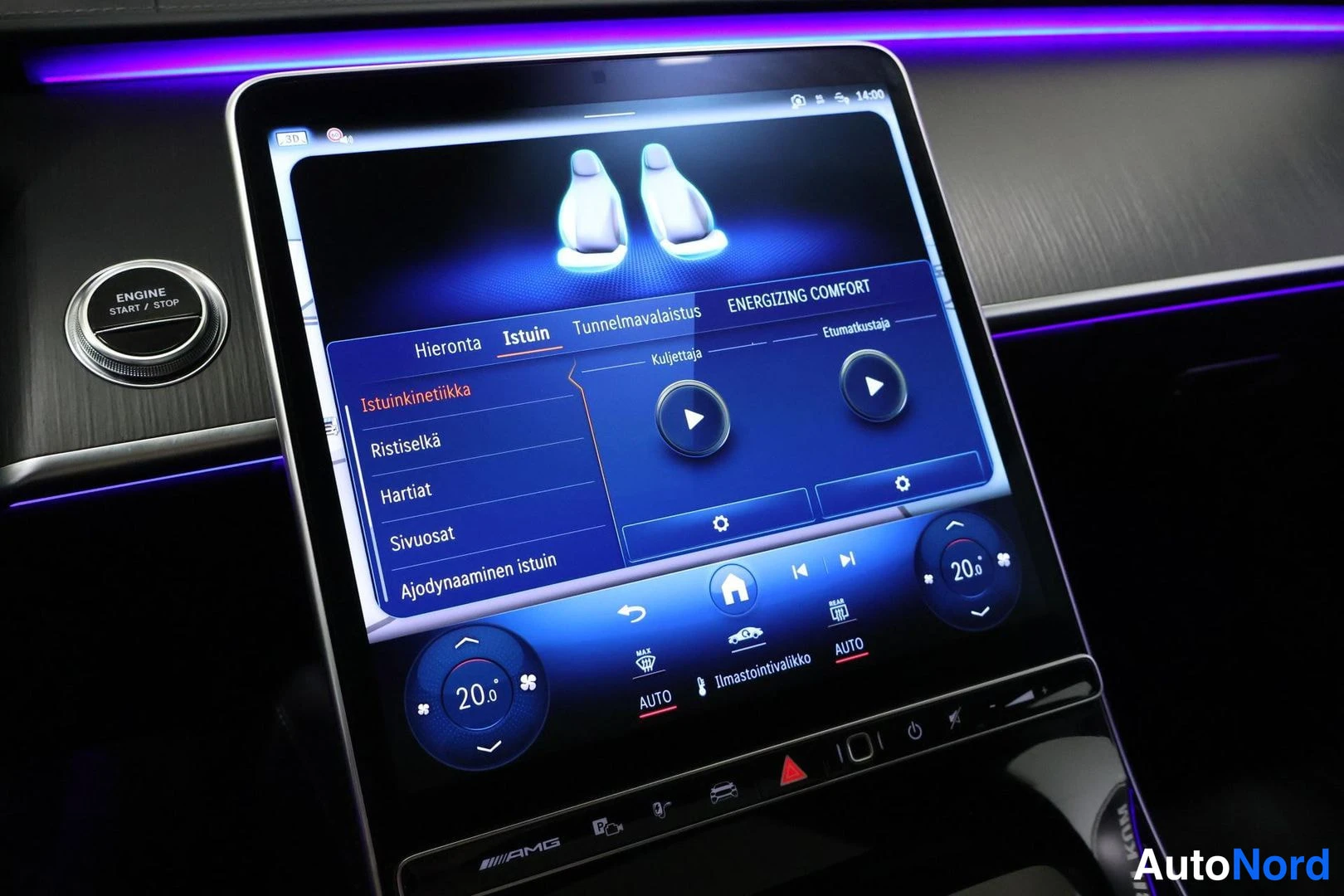 Yksityiskohta: Infotainment screen focused on seat adjustment ('Istuin') submenu within ENERGIZING COMFORT system. Options include 'Istuinkinetiikka', 'Ristiselkä', 'Hartiat',