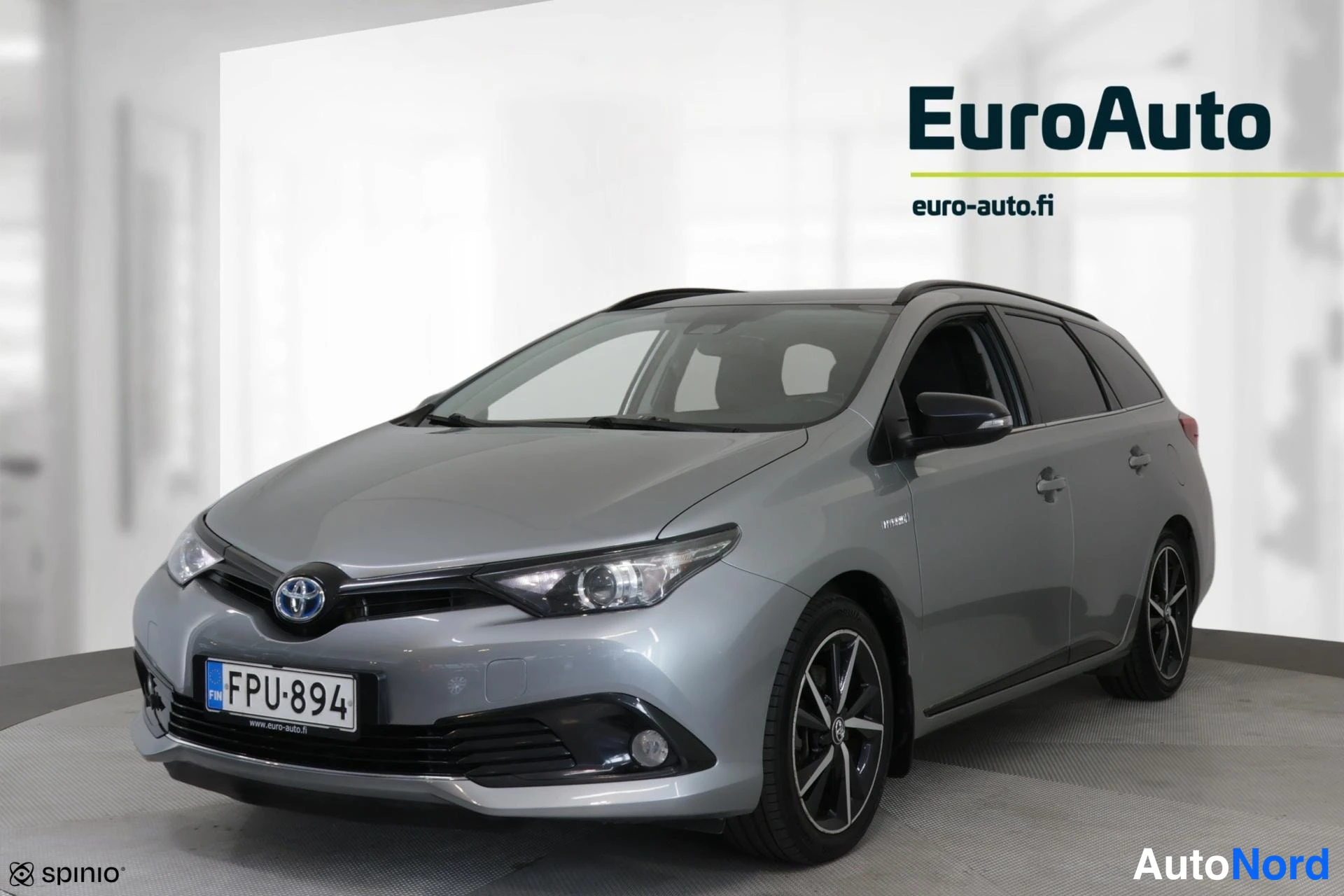 Toyota Auris Touring Sports Hybrid Active 2017