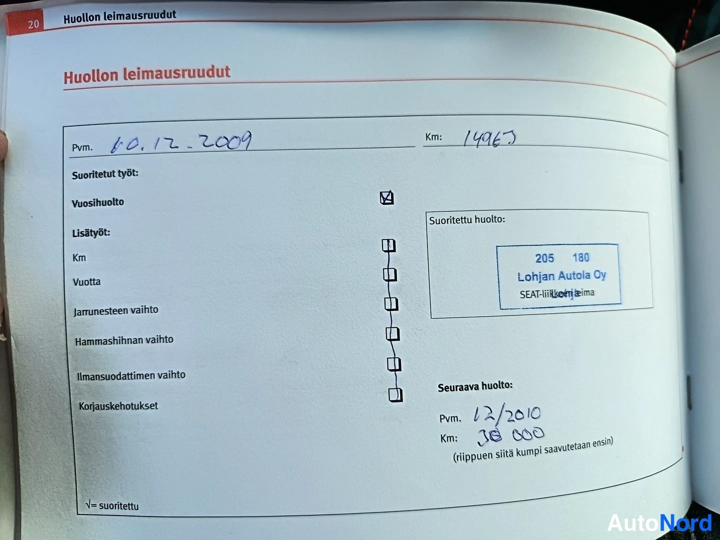 Asiakirja: Huolto-otsikko ja teksti huoltoa ja leimaa Lohjan Autola Oy, SEAT-liikkeen leima