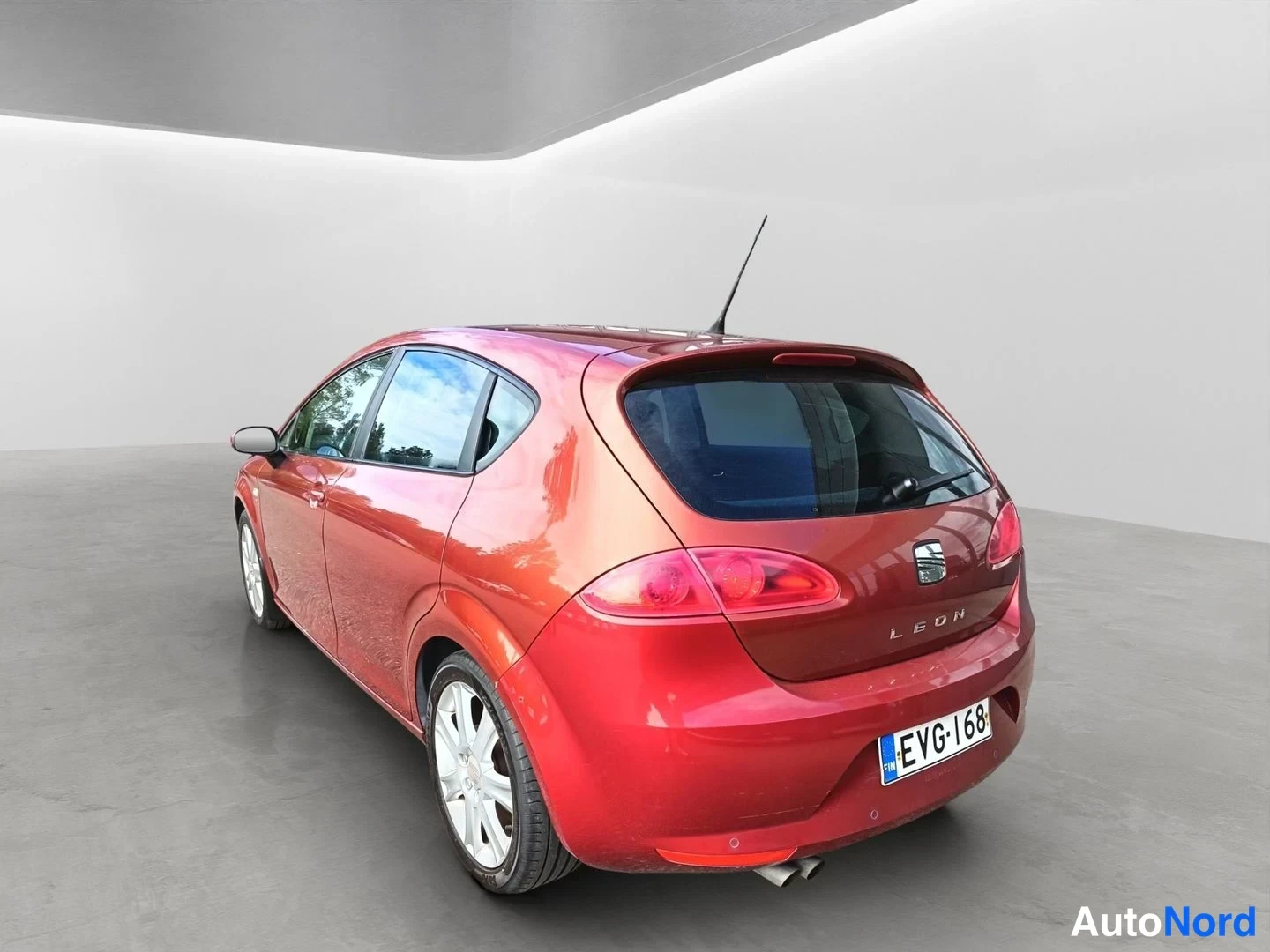 Takaviisto: Seat Leon 1.4 TSI Stylance 2009
