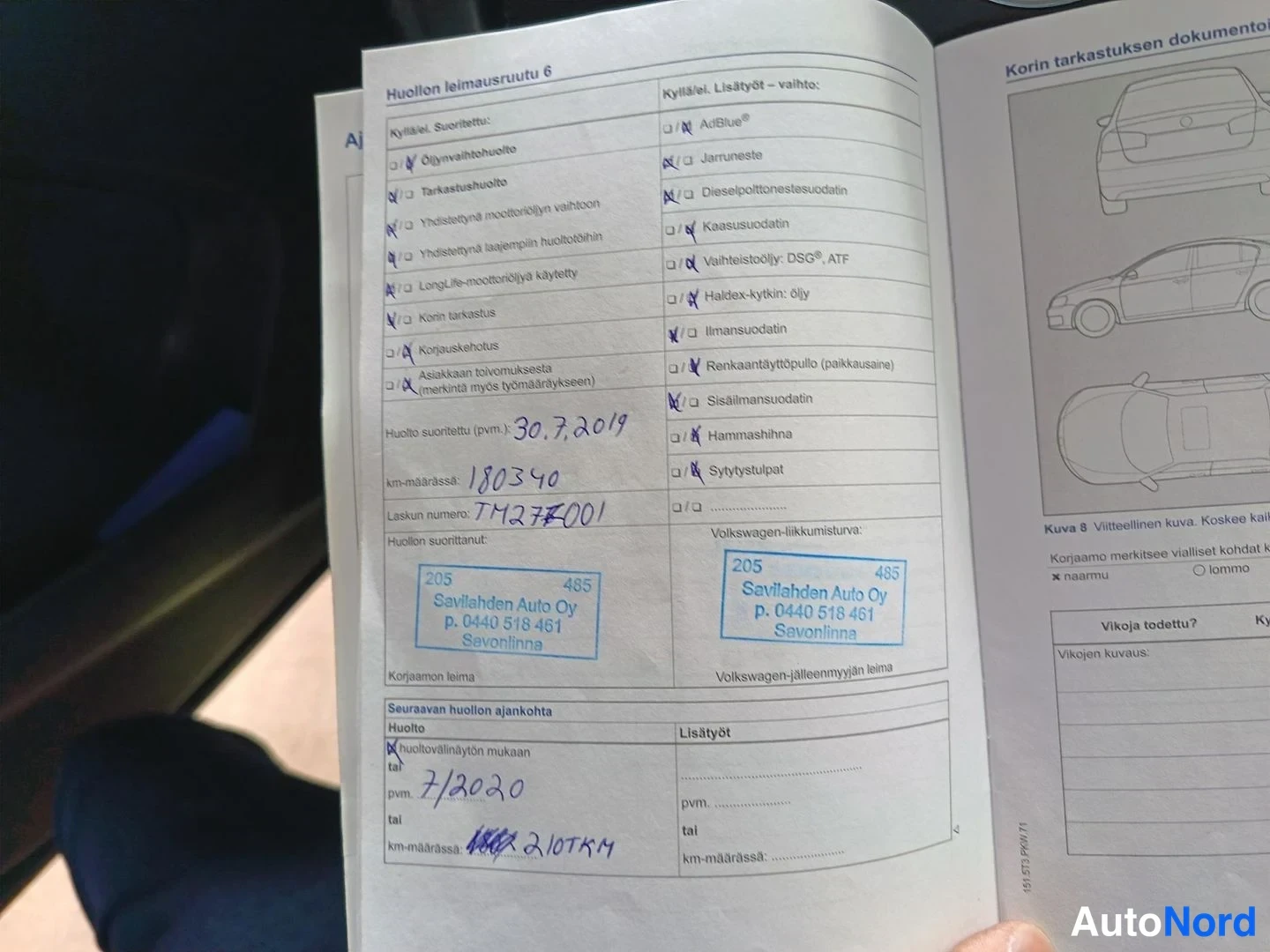 Asiakirja: Huollon leimausruutu 6 huoltokirjassa: käsinkirjoitettu huolto 30.7.2019, 180 340 km, lasku 17227E001, Savilahden Auto Oy:n leimat ja seuraava huolto 7/2020 tai