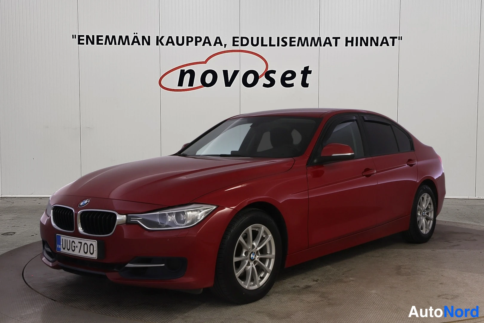 BMW 320i TwinPower Turbo Automatic Edition 2013